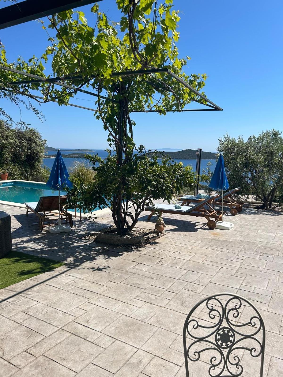 Holiday Home Bepo Sevid Exterior photo